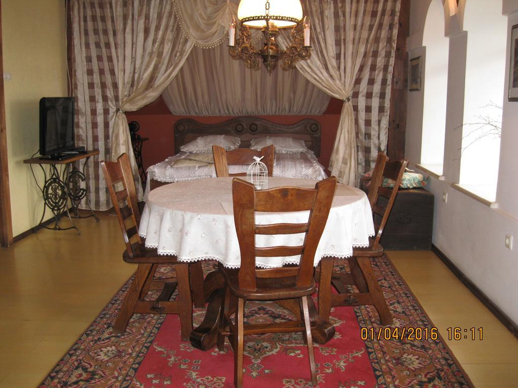 Pie Veca Kaleja Hotel Daugavpils Luaran gambar