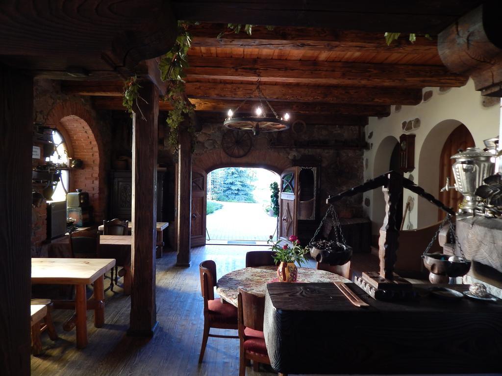 Pie Veca Kaleja Hotel Daugavpils Luaran gambar